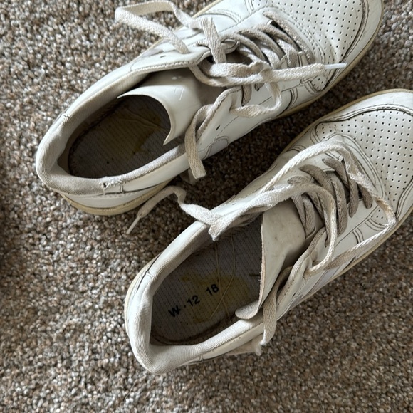 Veja V-90 Low Top Sneaker - Gray & White - EUR Size 39 - Picture 10 of 11